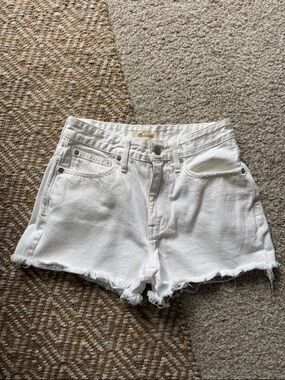 Madewell White Relaxed Frayed-Hem Denim Shorts (25)